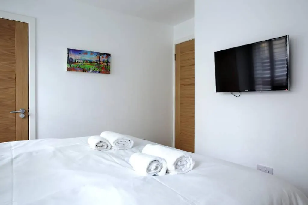 Turtle Apartment Edinburgh United Kingdom